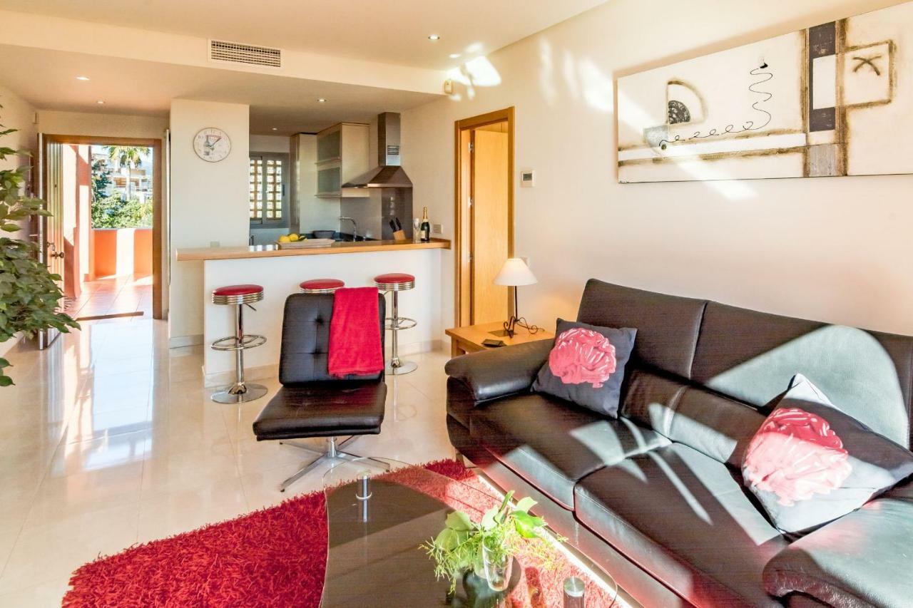 Seaview Luxury Penthouse Apartment 24 Hour Security And Underground Parking Estepona Luaran gambar